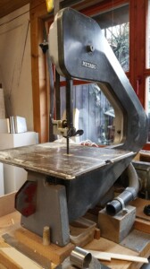 Einblick in die Werkstatt von Jochen Warth: Werkzeug Foto Bandsäge