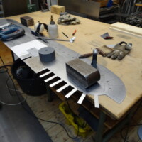 Blick in die Werkstatt von Jochen Warth: Arbeit einer neuen Skulptur 10/2020 Foto zum Arbeitsfortschritt