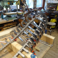 Blick in die Werkstatt von Jochen Warth: Arbeit einer neuen Skulptur 10/2020 Foto zum Arbeitsfortschritt